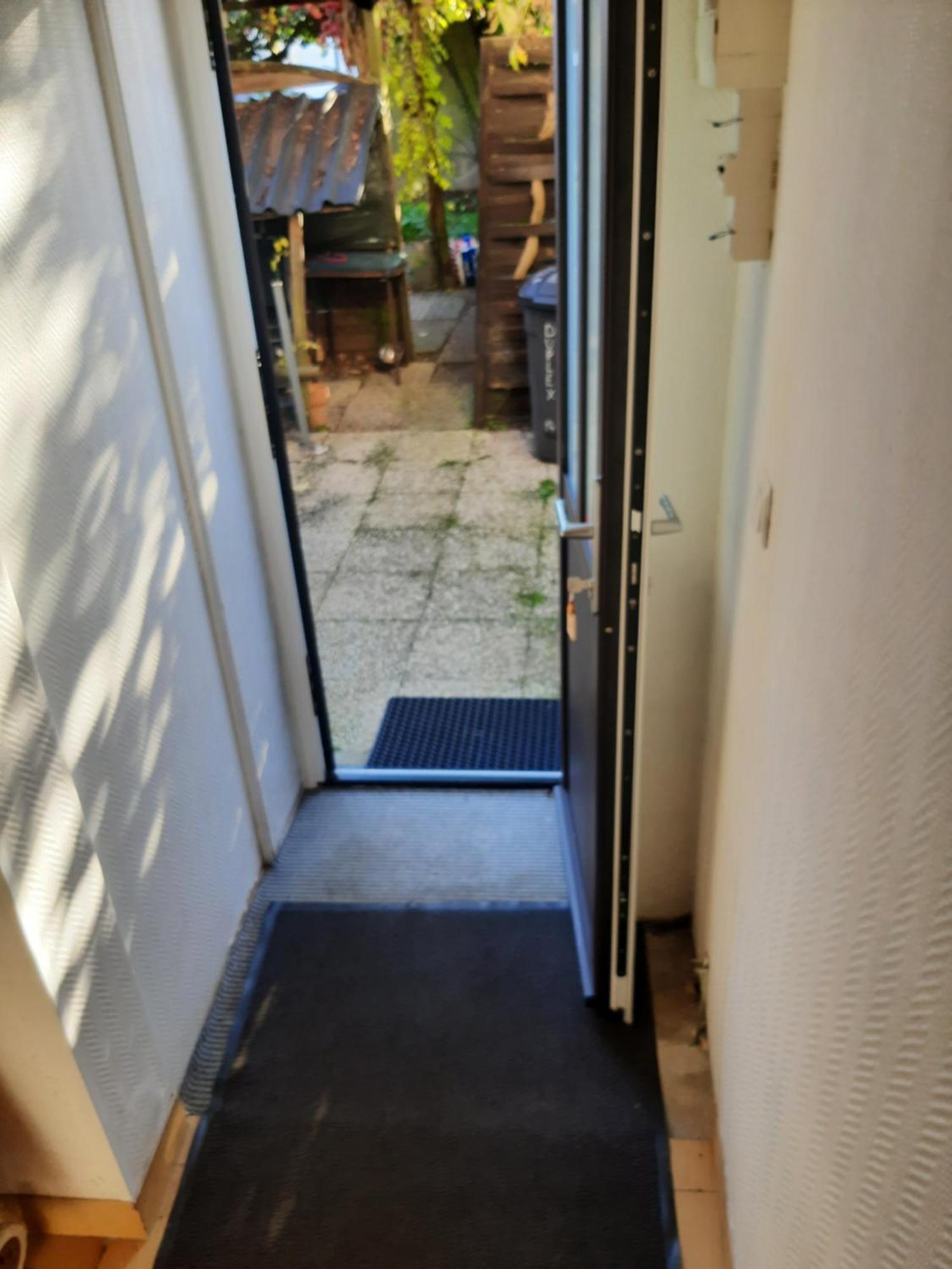 Duplex14H 1Er Etage Jardinet 1 Parking Ou Studio14B Rdc Terrasse Sans Parking Ла Рошел Екстериор снимка