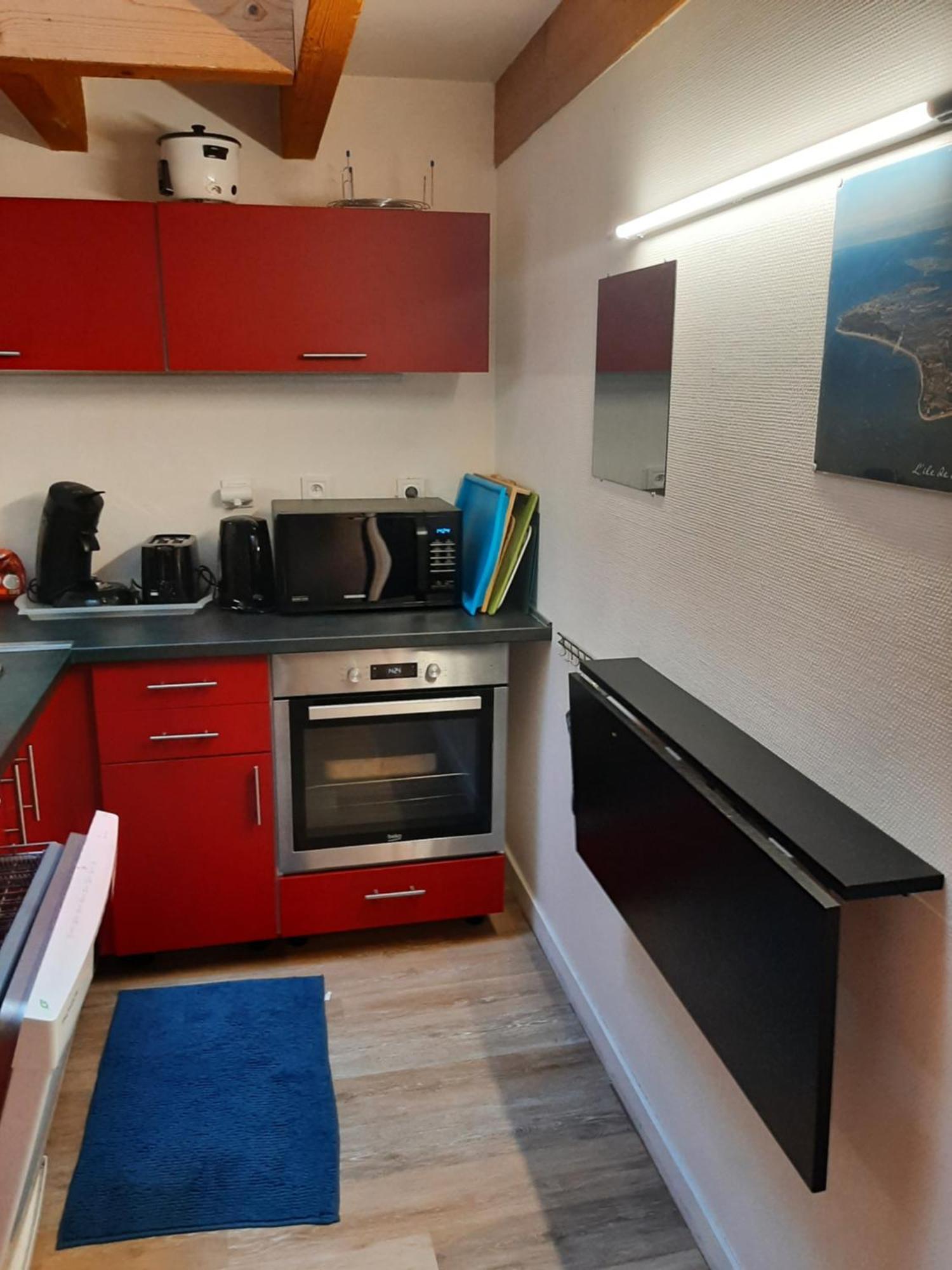 Duplex14H 1Er Etage Jardinet 1 Parking Ou Studio14B Rdc Terrasse Sans Parking Ла Рошел Екстериор снимка