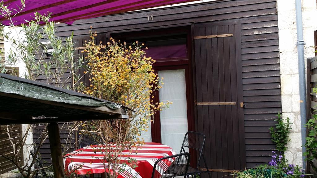 Duplex14H 1Er Etage Jardinet 1 Parking Ou Studio14B Rdc Terrasse Sans Parking Ла Рошел Екстериор снимка